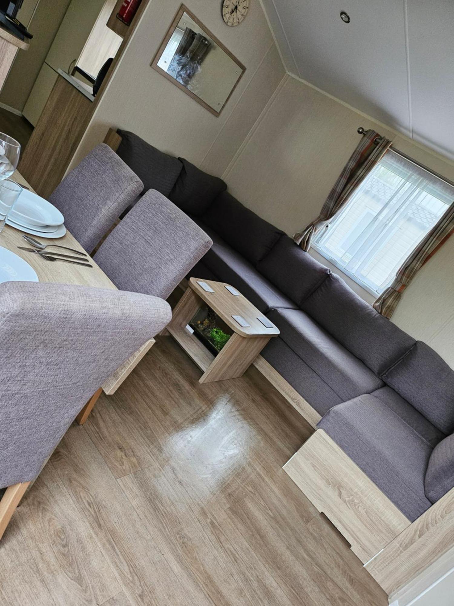 Apartment Beautiful 10 Berth Caravan *
